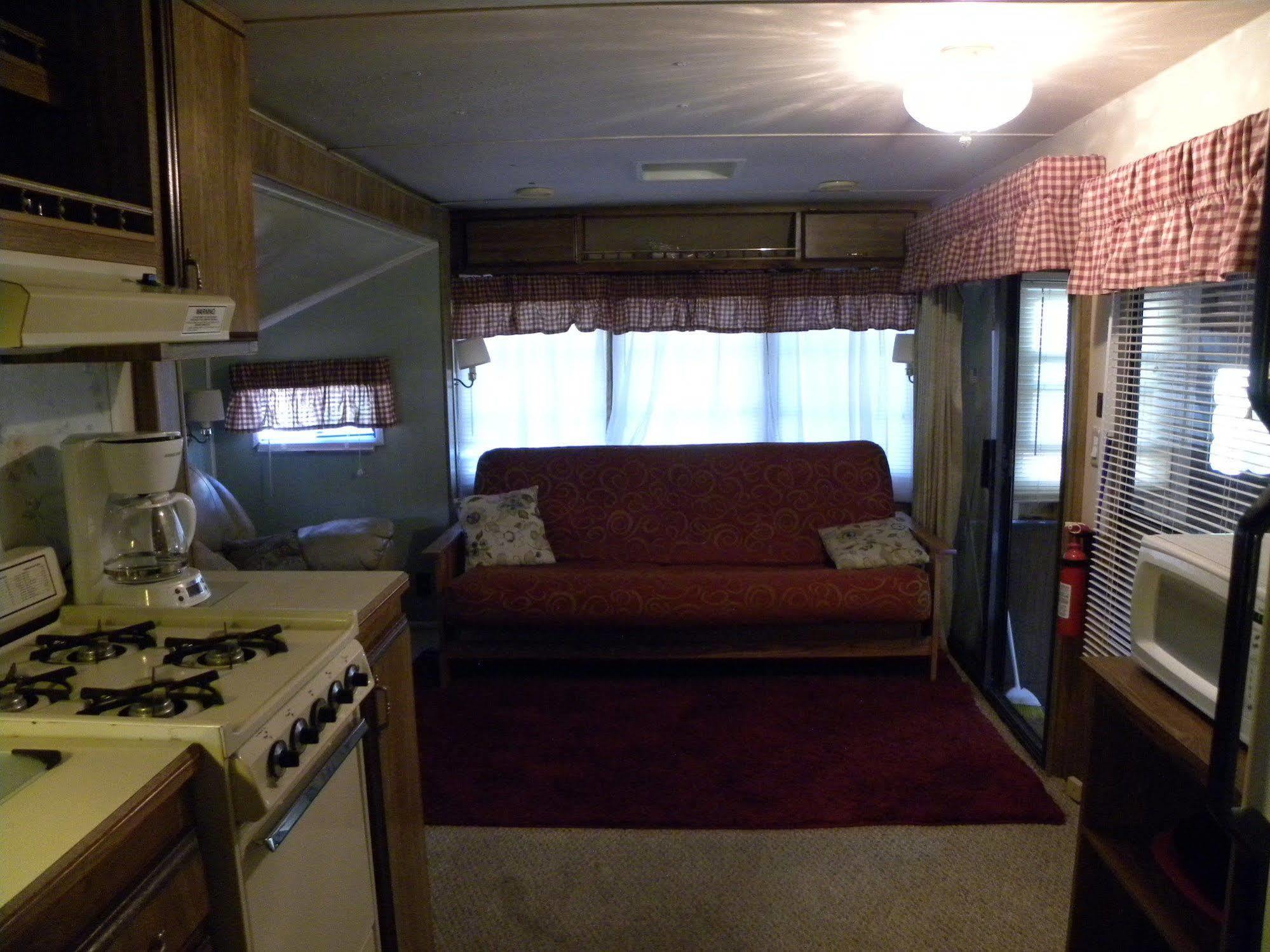 Countryside Campground Apartment Mogadore Bagian luar foto