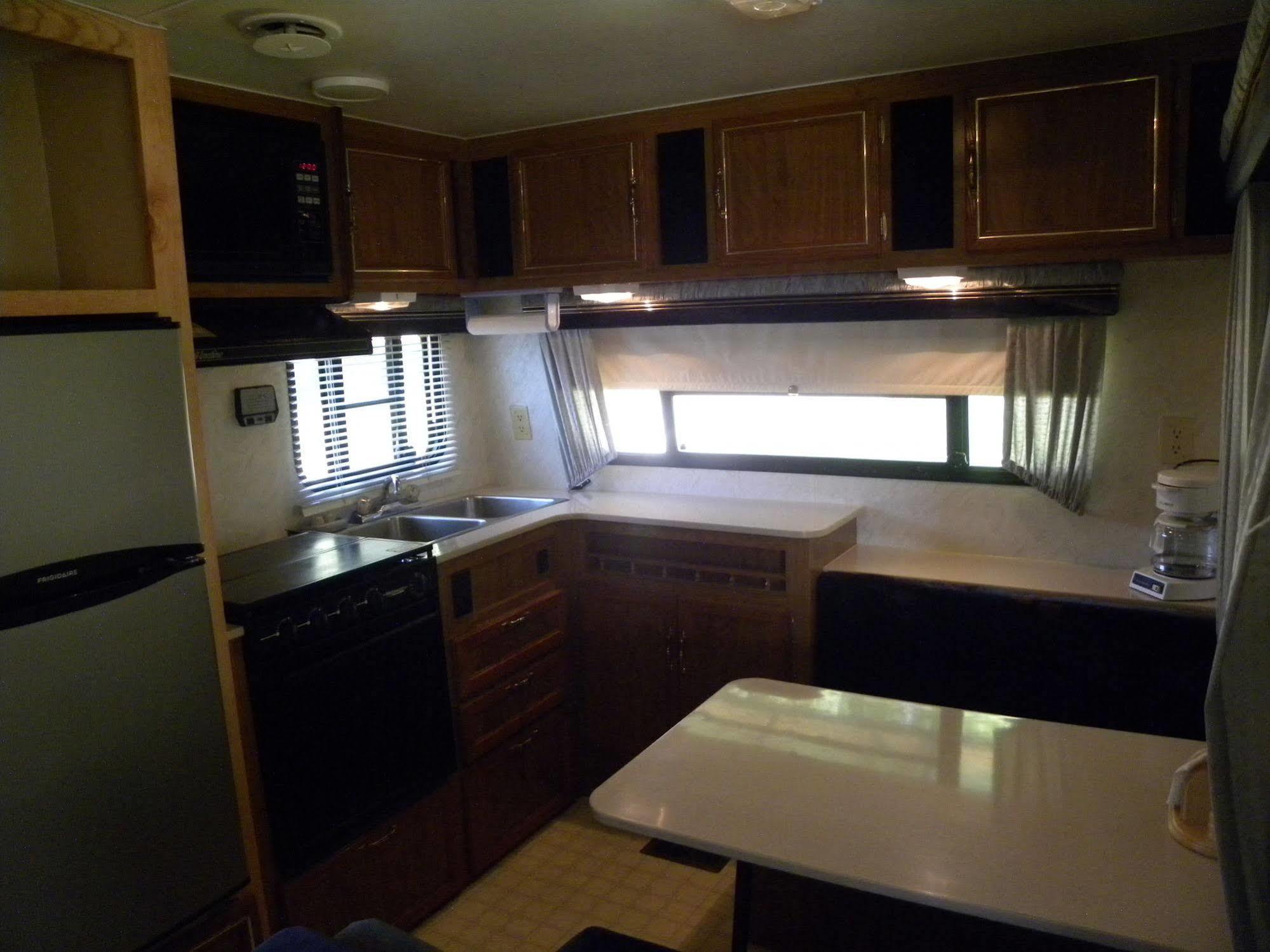 Countryside Campground Apartment Mogadore Bagian luar foto